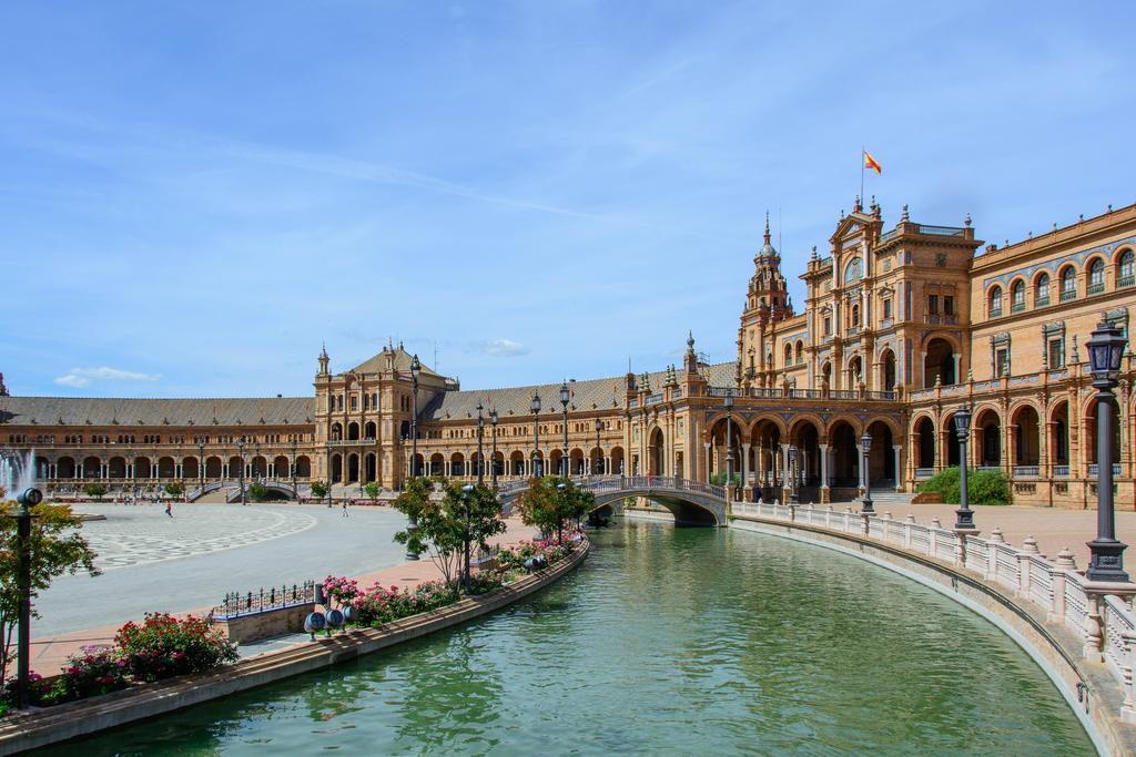 Hostly Acetres 2A-Penthouse In City Center-Fibre-Parking Opt Sevilla Eksteriør billede