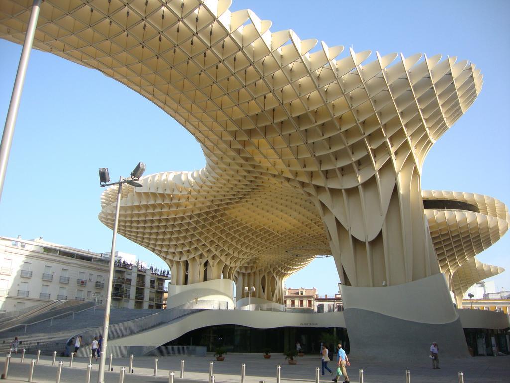 Hostly Acetres 2A-Penthouse In City Center-Fibre-Parking Opt Sevilla Eksteriør billede