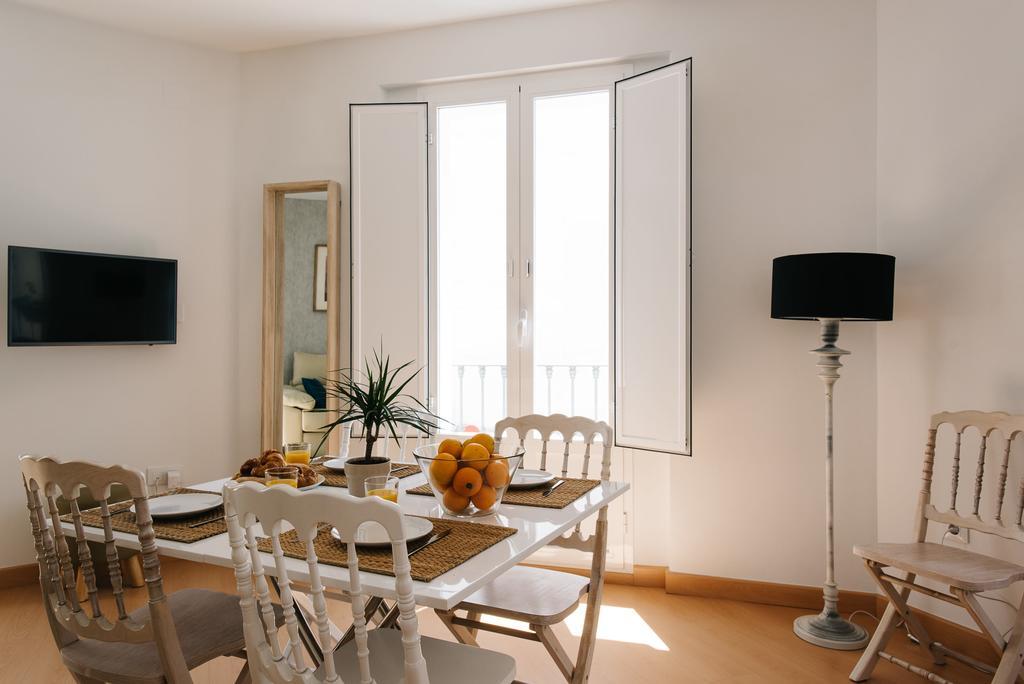 Hostly Acetres 2A-Penthouse In City Center-Fibre-Parking Opt Sevilla Eksteriør billede