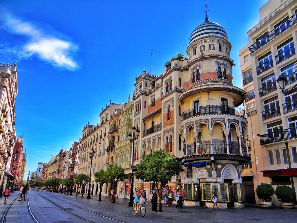 Hostly Acetres 2A-Penthouse In City Center-Fibre-Parking Opt Sevilla Eksteriør billede